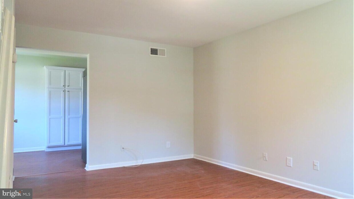 409 Amelia St, Fredericksburg, VA 22401 Townhome Rentals in