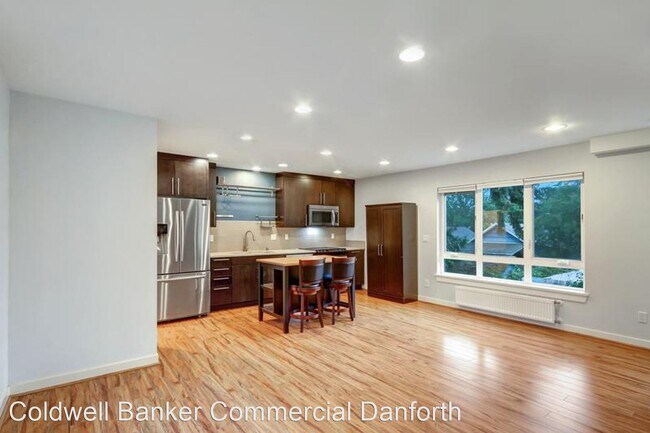 Foto del edificio - 2 br, 2.5 bath House - 1540 18th Ave S