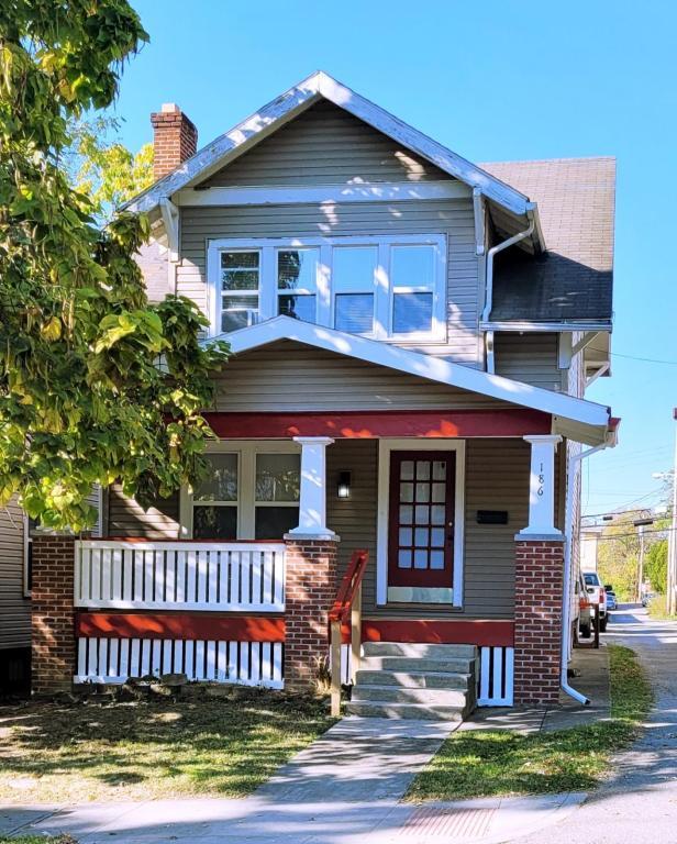 Foto principal - 186 E Hudson St