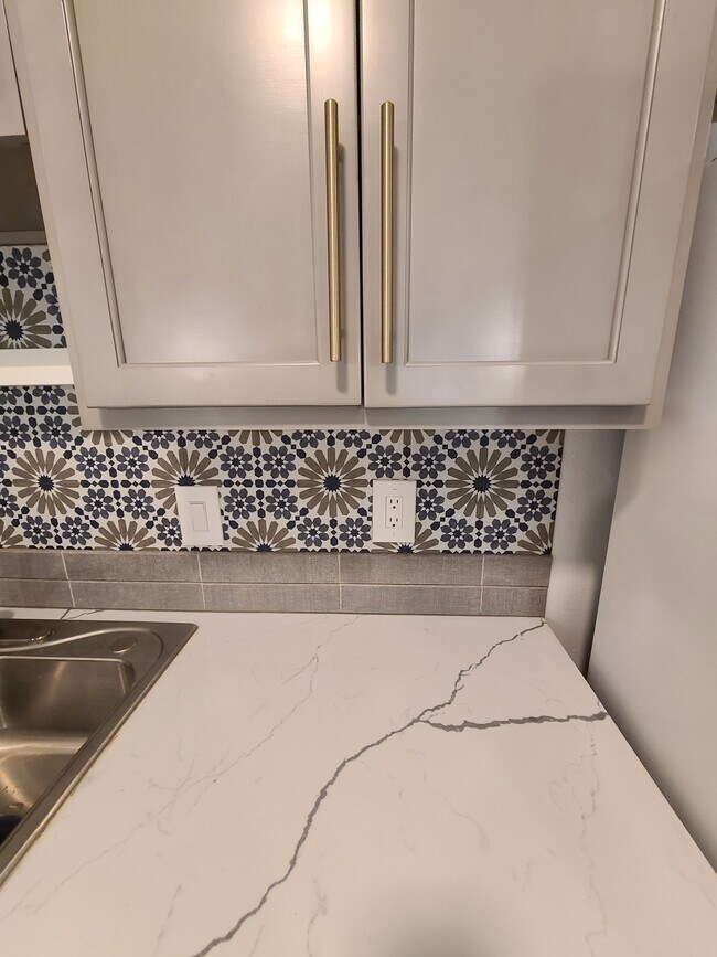 Foto del edificio - 2707 Valmont Rd #307A