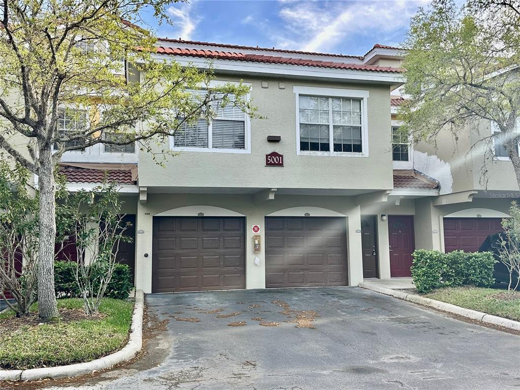 Primary Photo - 5001 Baraldi Cir
