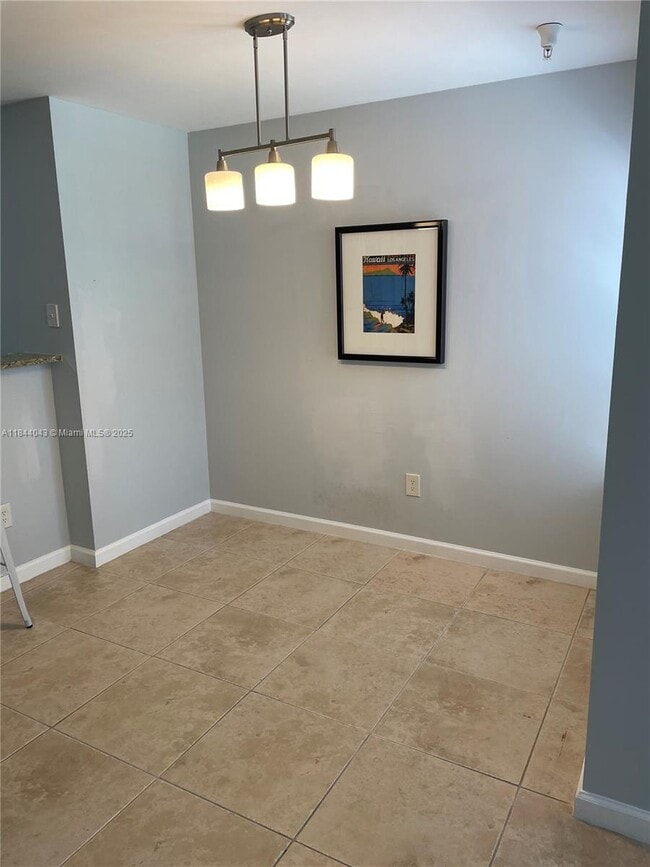 Building Photo - 1165 Crystal Way