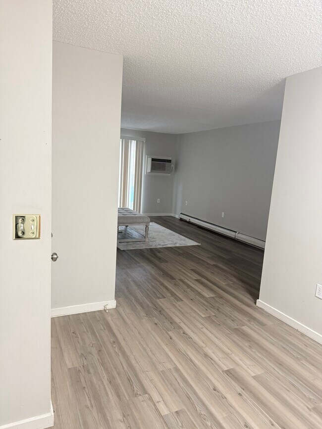 Foto del edificio - 3 Oak Hill Ln