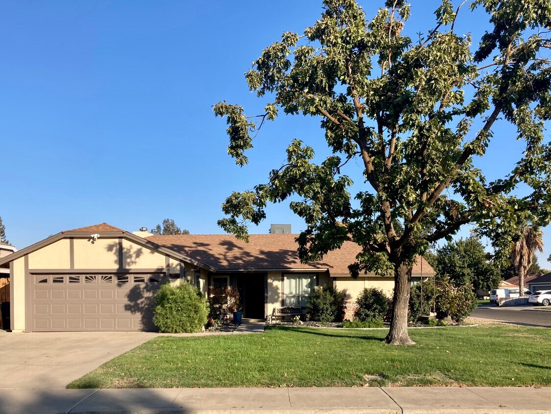 1404 Valley St, Atwater, CA 95301 House Rental in Atwater, CA