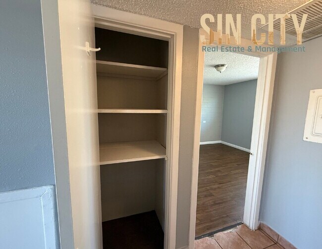 Building Photo - Bright & Spacious 2-Bedroom Apartment at Casa Vista – First Floor Living