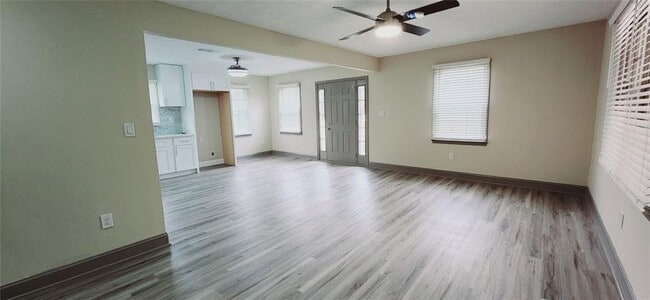 Foto del edificio - 1837 Access Rd