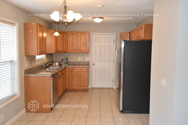 Building Photo - 176 Smithwood Dr