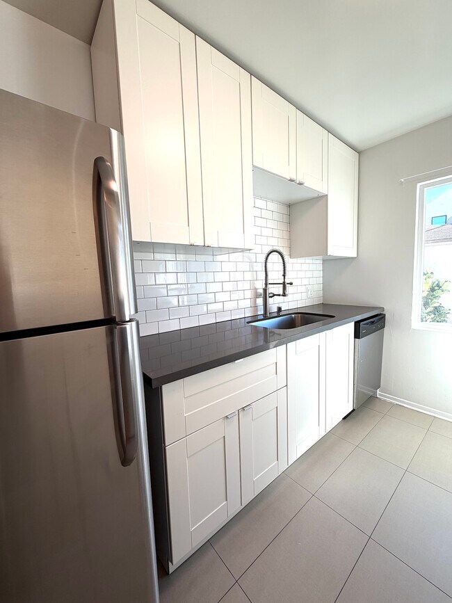 Building Photo - 2001 Preuss Rd