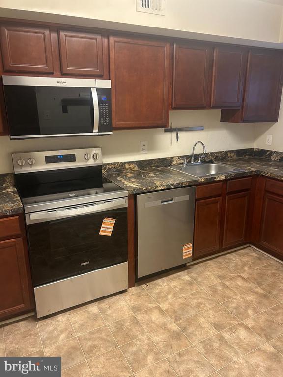 Foto del edificio - 50 Ramsgate Ct