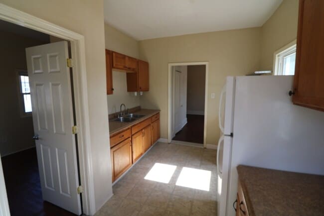 Building Photo - 1206 Bridge Ave