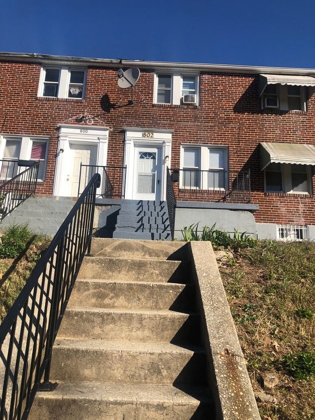 3 bedroom 1.5 bathroom in Baltimore - 3 bedroom 1.5 bathroom in Baltimore