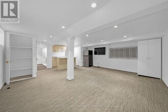 Building Photo - 146 Cranbrooke Ave