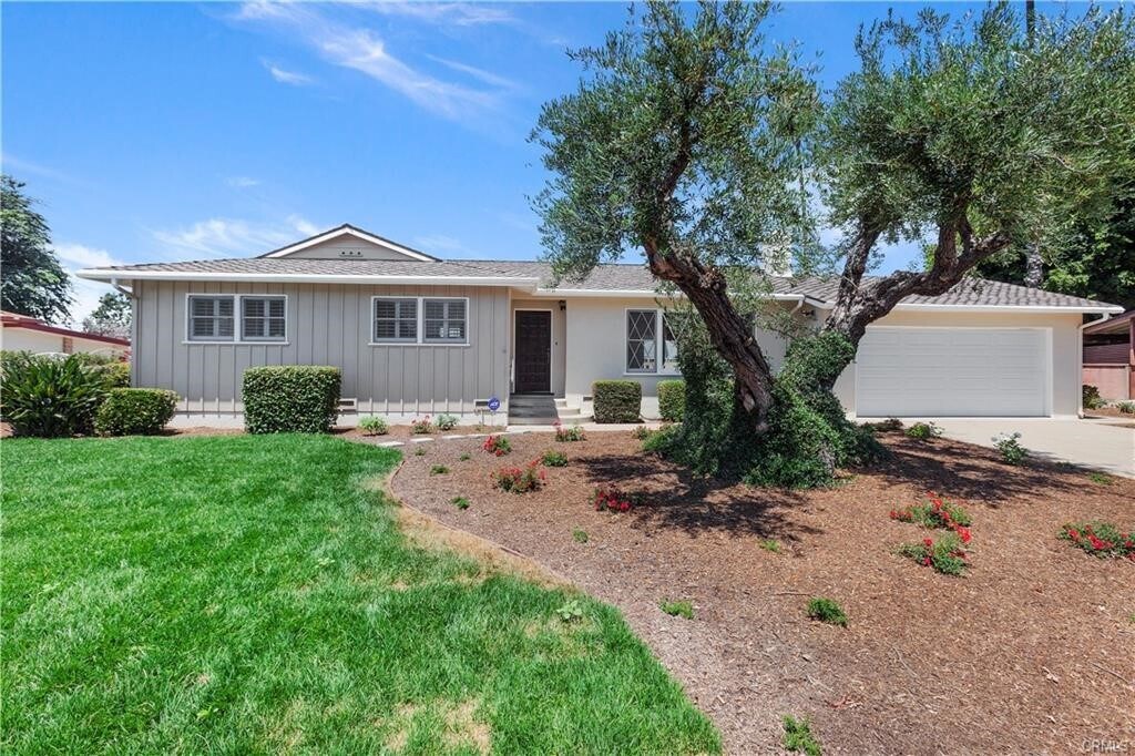 Foto principal - 13161 Crestline Dr