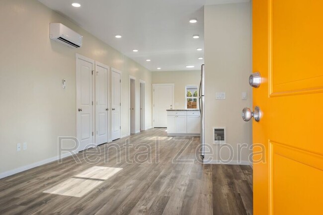 Foto del edificio - 1662 SW Salmon Ave