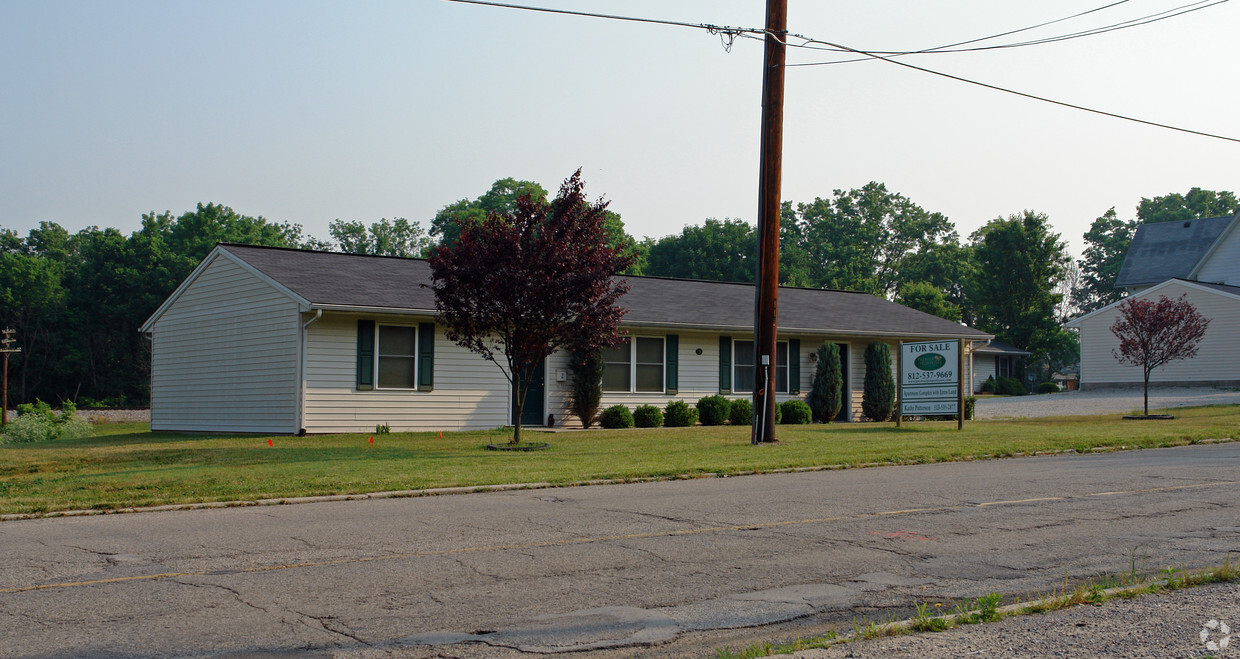Primary Photo - 140 W Conwell St