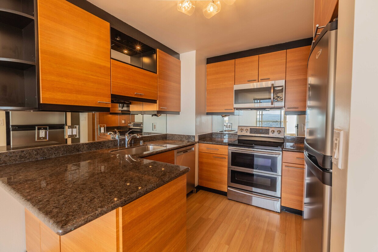 Foto principal - 2200 Sacramento St