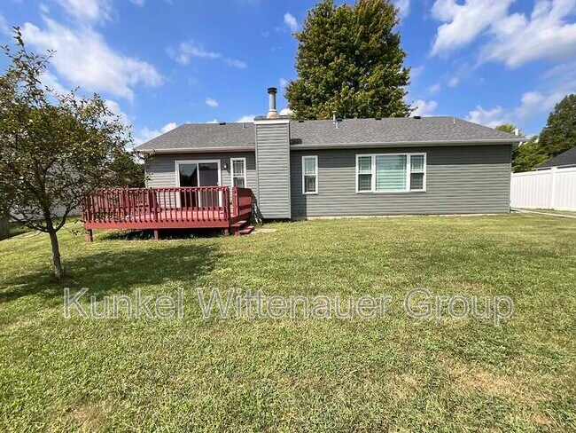 Foto del edificio - 1514 Peach Orchard Ln