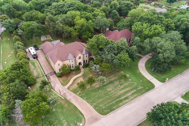 Building Photo - 4560 Stonewood Cir