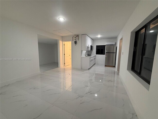 Foto del edificio - 450 Beacom Blvd