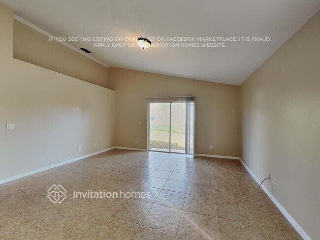 Foto del edificio - 4712 White Heron Dr