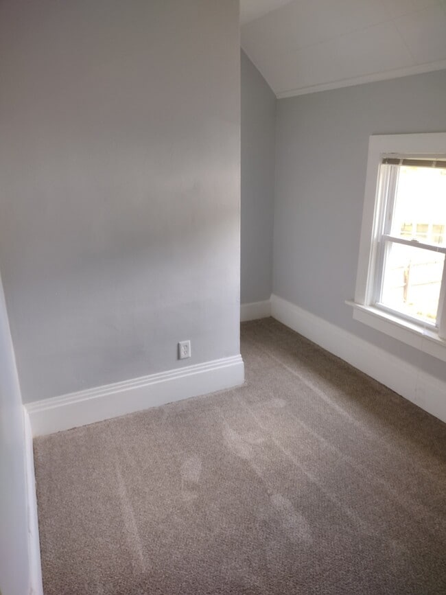 Foto del edificio - 8240 W Cold Spring Rd