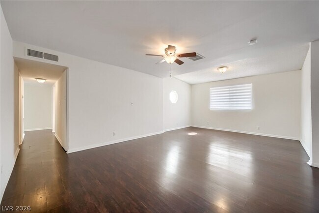 Building Photo - 6512 Evergreen Ave