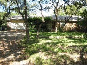 Building Photo - 5904 Burlington Ct