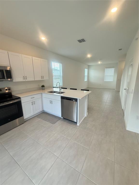 Building Photo - 3065 Skyline Lp