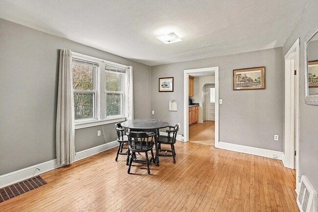 Foto del edificio - 88 Greenbush St