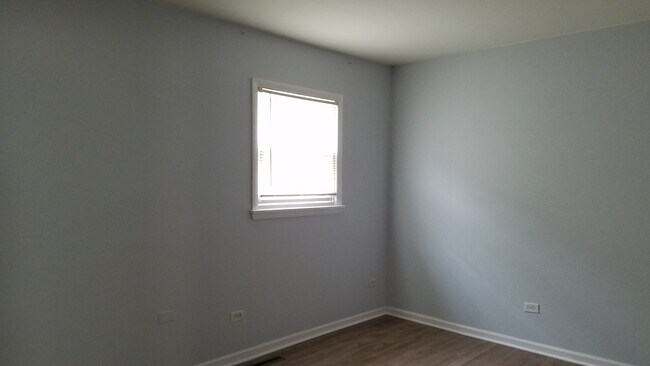 bedroom1 - 9411 Kelvin Ln
