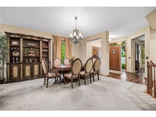 Building Photo - 18464 Farmstead Cir