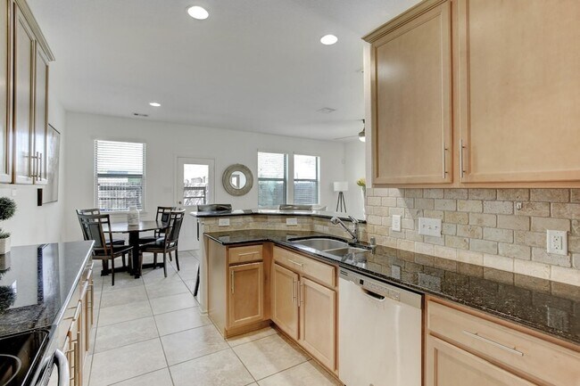 Foto del edificio - 6423 Calgary Woods Ln