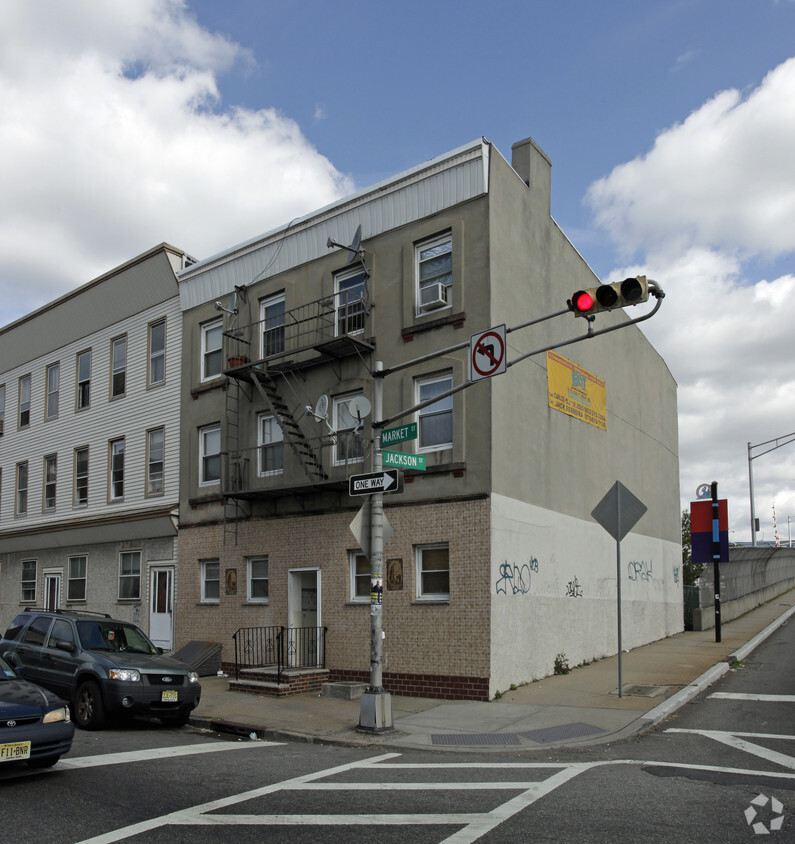 Building Photo - 529-531 Market St