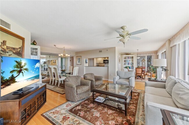 Building Photo - 6361 Pelican Bay Blvd