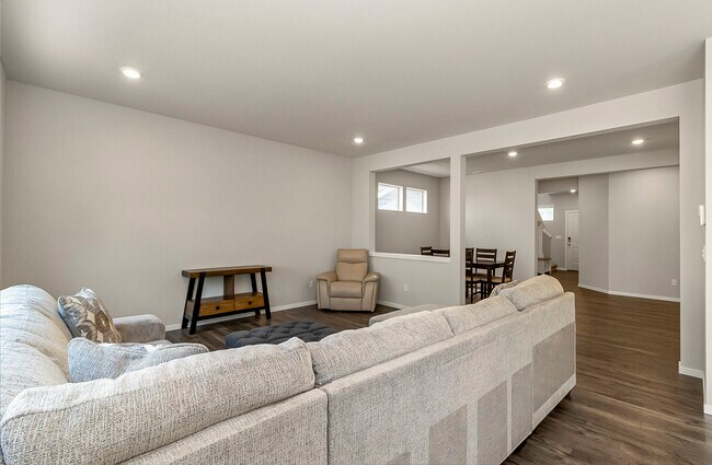 Foto del edificio - 7405 281st St NW