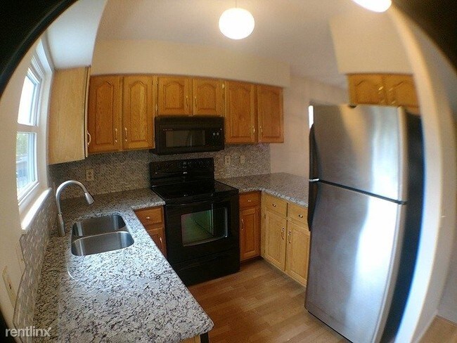 Building Photo - 7857 S Windermere Cir