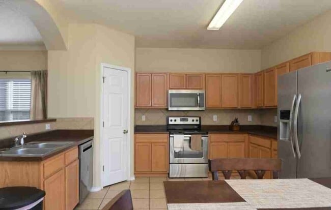 Photo - 10000 Hunt Ln House