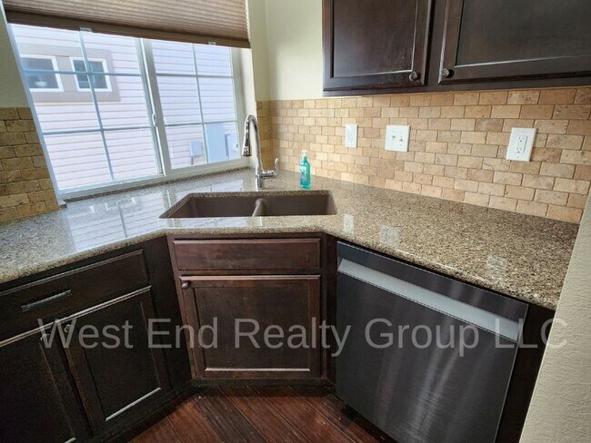 Foto del edificio - 4908 Saddlewood Circle