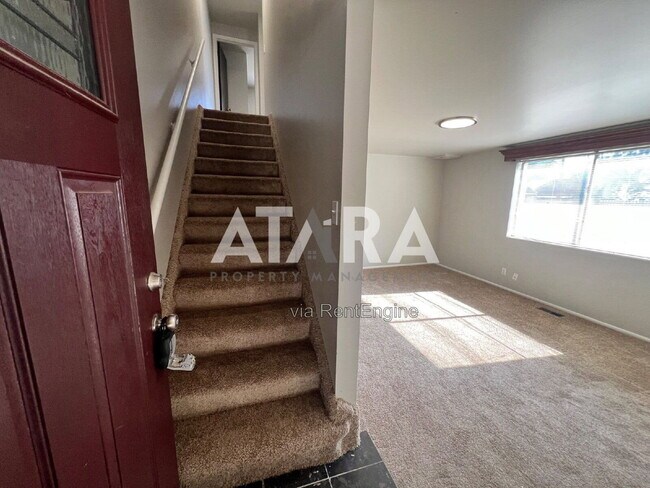 Foto del edificio - 363 Hampton Ave S