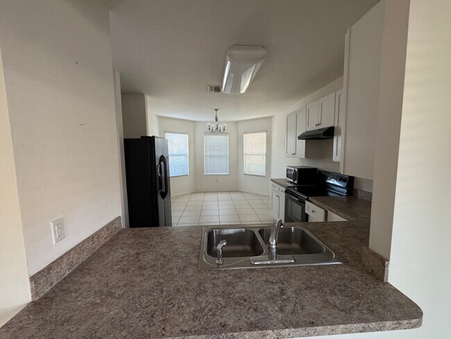 Foto del edificio - 2783 Star Coral Ln