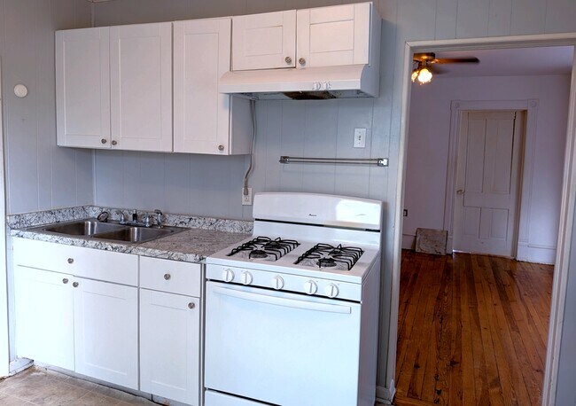 Foto del edificio - 432 Highland Ave SW