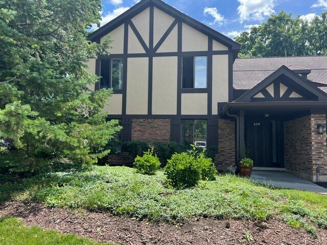 Building Photo - 880 Johnstown Ln