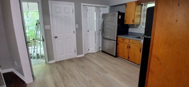 Building Photo - Charming 2 Bedroom Apartment in Cleveland, TN