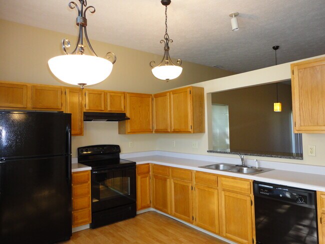 Building Photo - 6034 Macbeth Way
