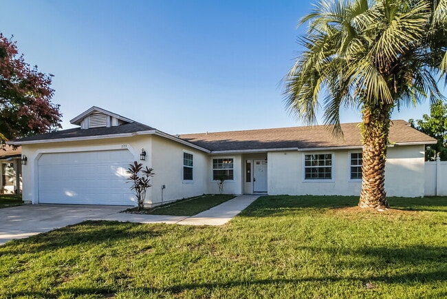 Building Photo - 1533 Colony Ave