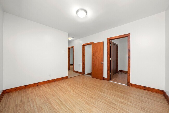 Foto del edificio - 6540 S Vernon Ave
