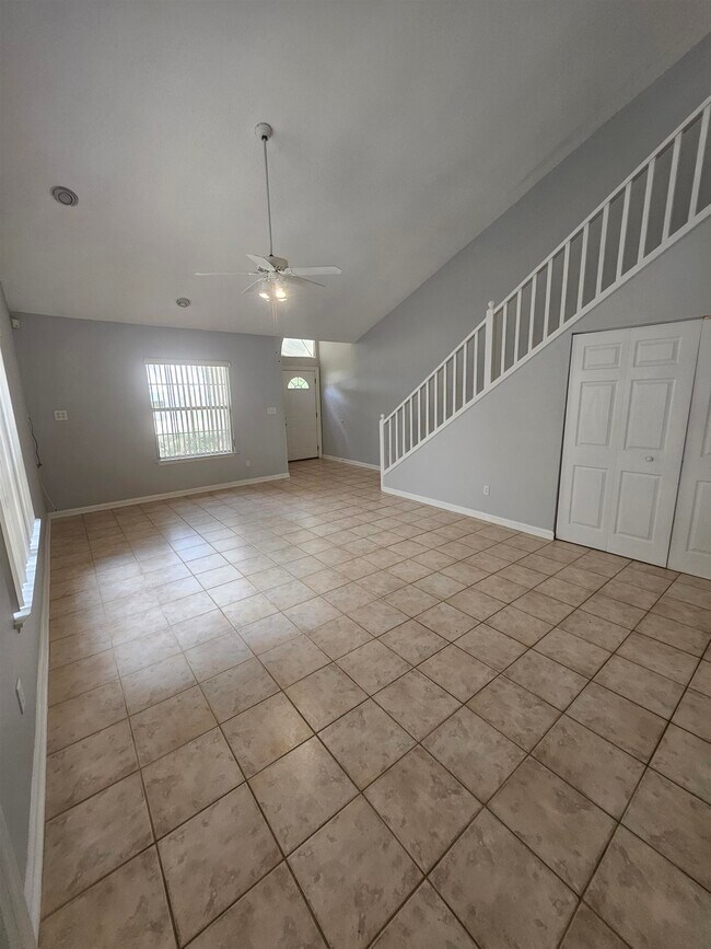 Building Photo - 3377 Tansey Ct