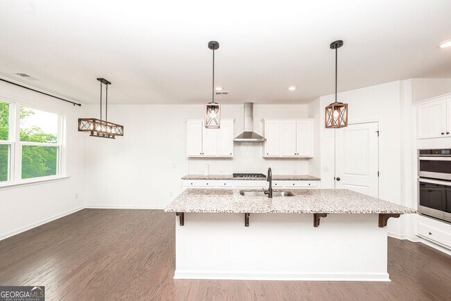 Building Photo - 5575 Coltman Dr
