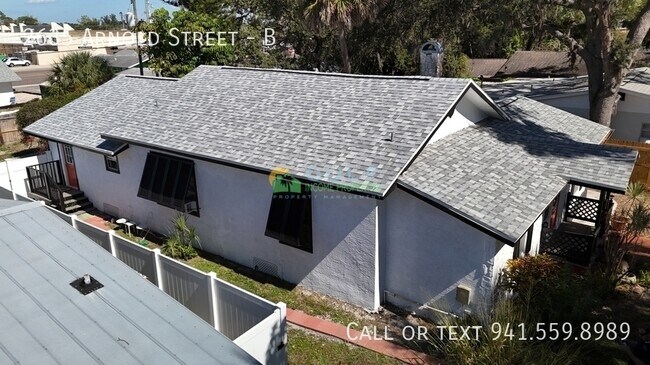 Foto del edificio - 2635 Arnold St