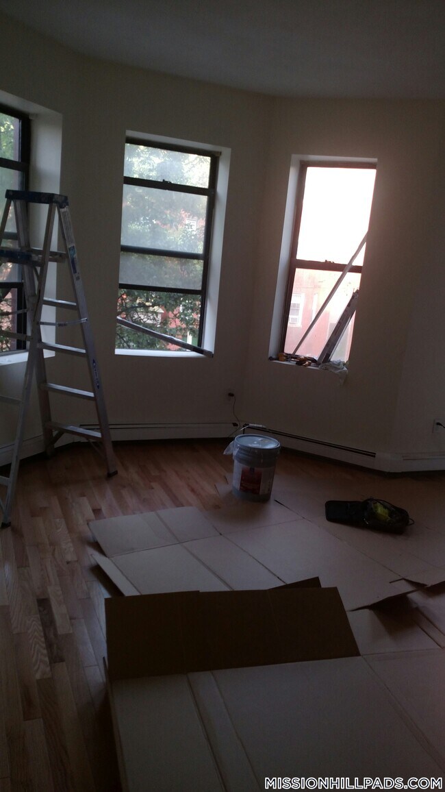 Building Photo - 67 S Huntington Ave